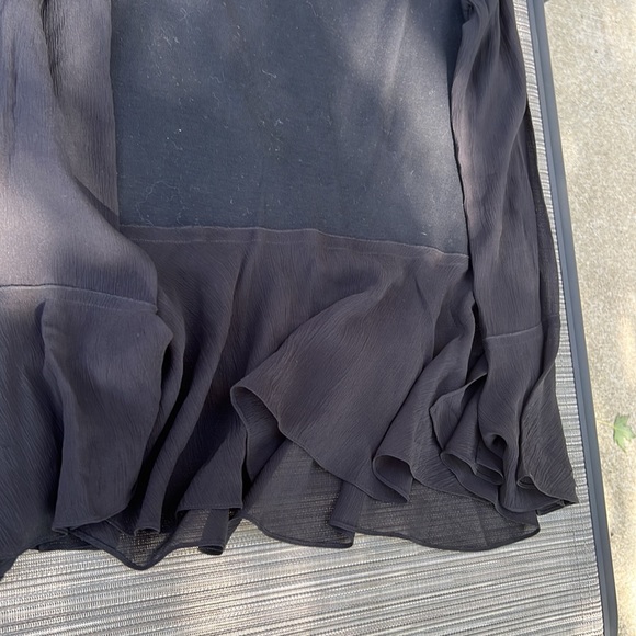 🎯NWOT Theory Lexanda C Idol Bell-Sleeve Peplum Blouse Top Black Size Small - Picture 6 of 13